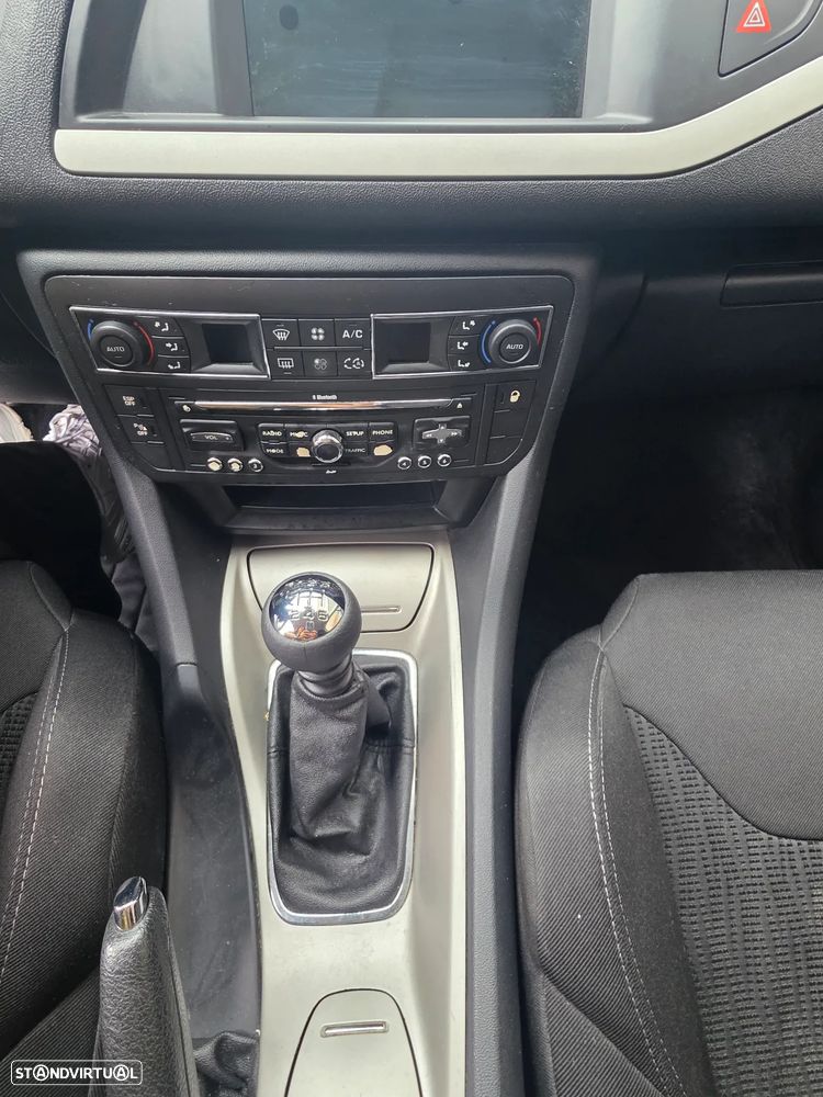Citroën C5 HDi 140 FAP Confort - 6