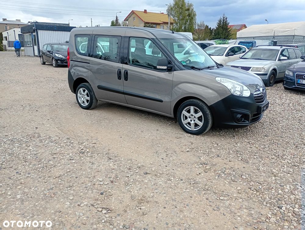 Opel Combo 1.6 CDTI L1H1 S&S Edition - 24
