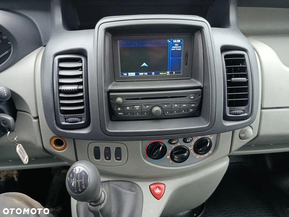 Renault Trafic - 9