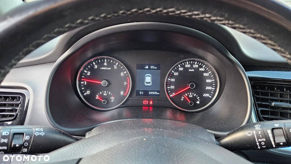 Kia Stonic 1.0 T-GDI 120 Vision - 19