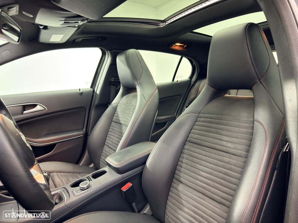 Mercedes-Benz GLA 180 d AMG Line - 15