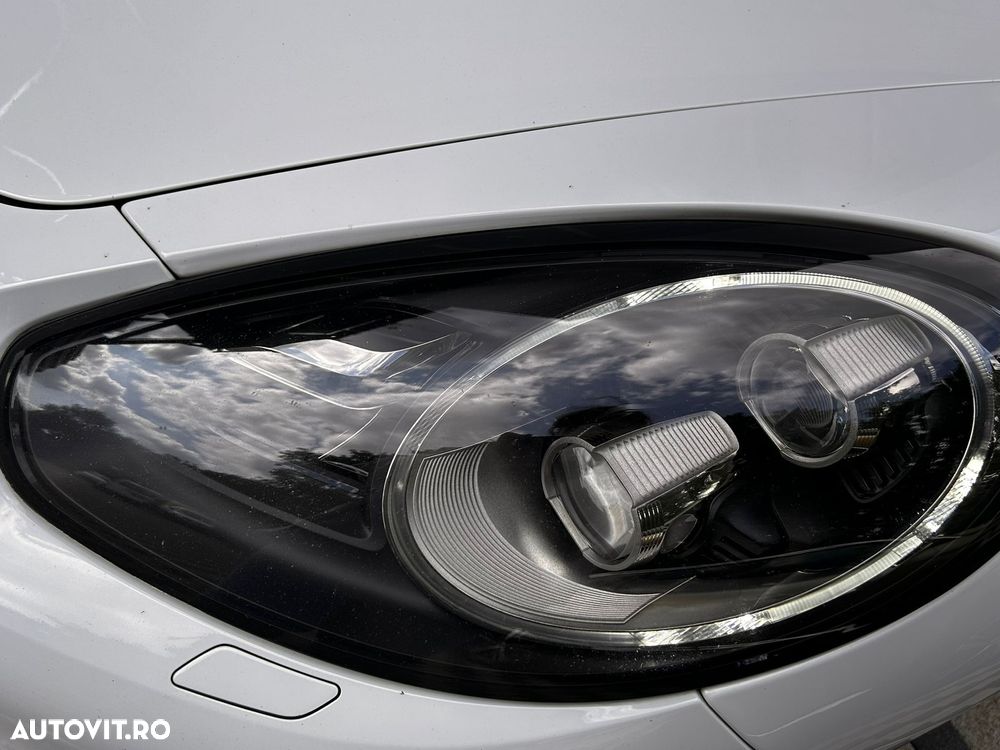 Porsche Panamera Turbo S Executive PDK - 13