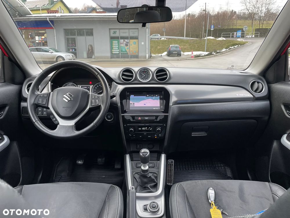 Suzuki Vitara 1.6 DDiS (4x4) Allgrip Comfort+ - 29