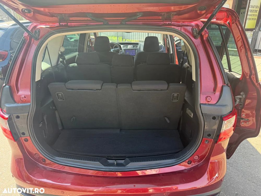 Mazda 5 CD116 CE - 5