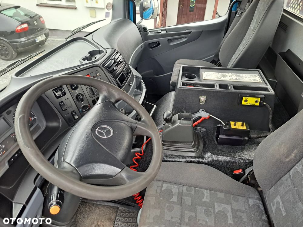 Mercedes-Benz Axor - 14