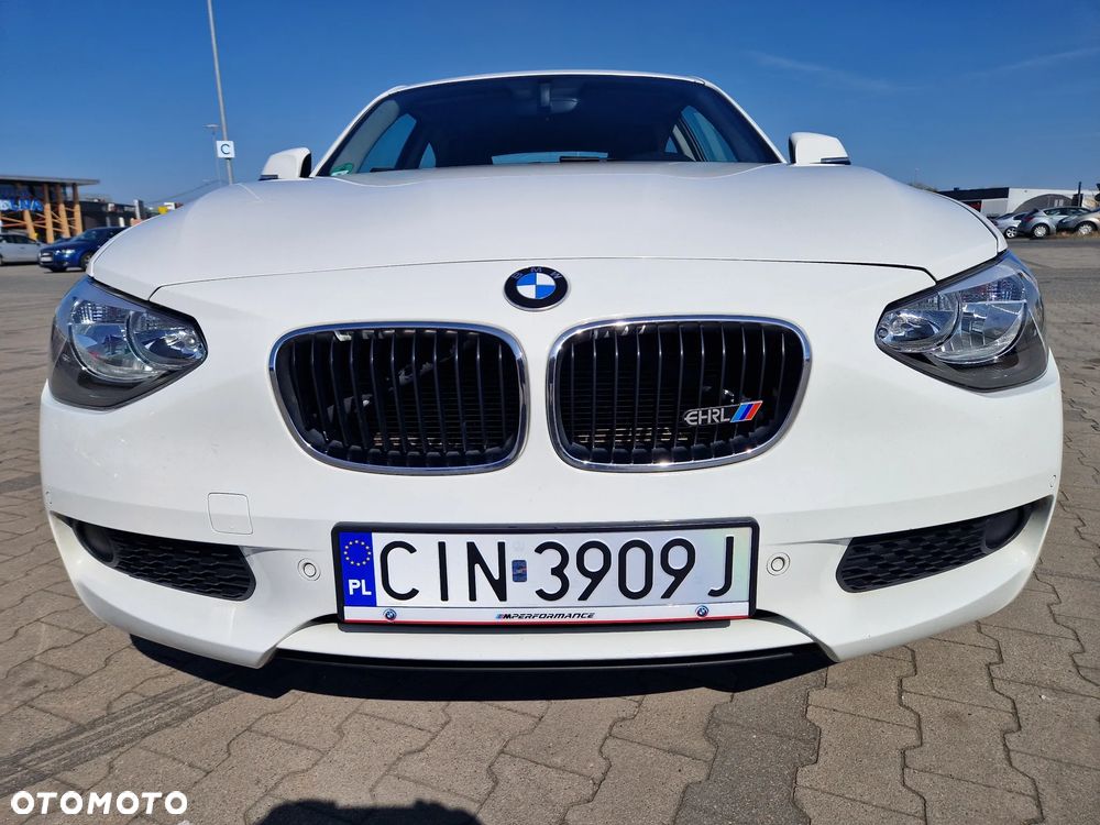 BMW Seria 1 116d - 9