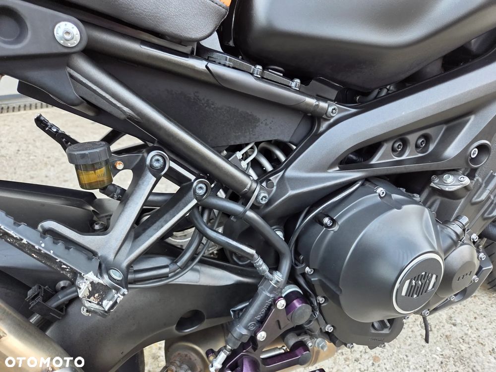 Yamaha XSR - 22