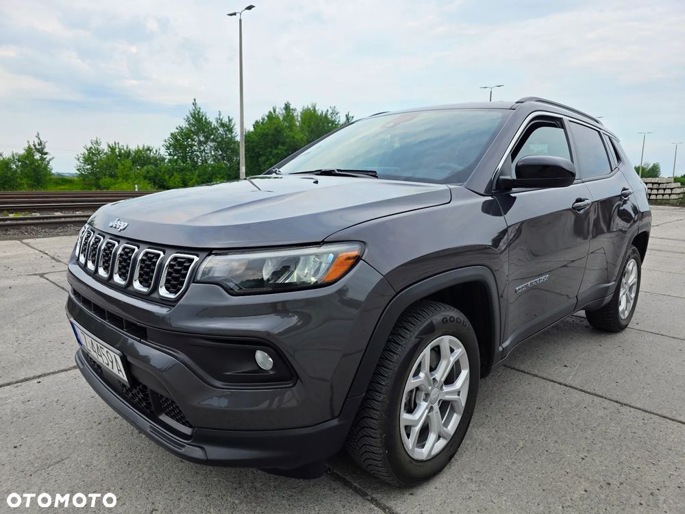 Jeep Compass - 12