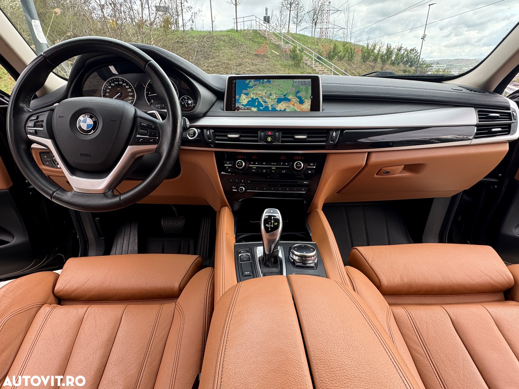 BMW X6 xDrive30d - 11
