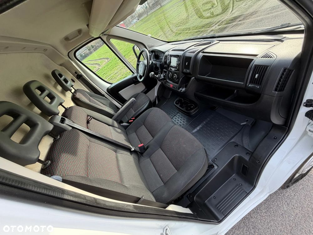 Peugeot Boxer * 2.0 / 130KM * L2H2 * Furgon / Blaszak * Średni / Podwyższany * - 35