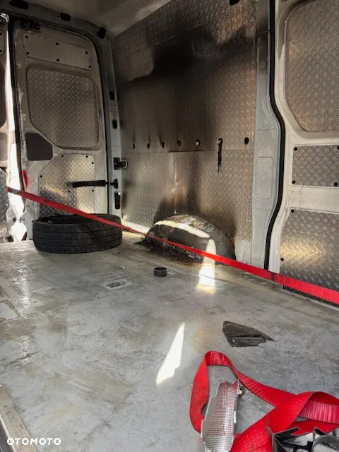 Volkswagen Crafter - 22