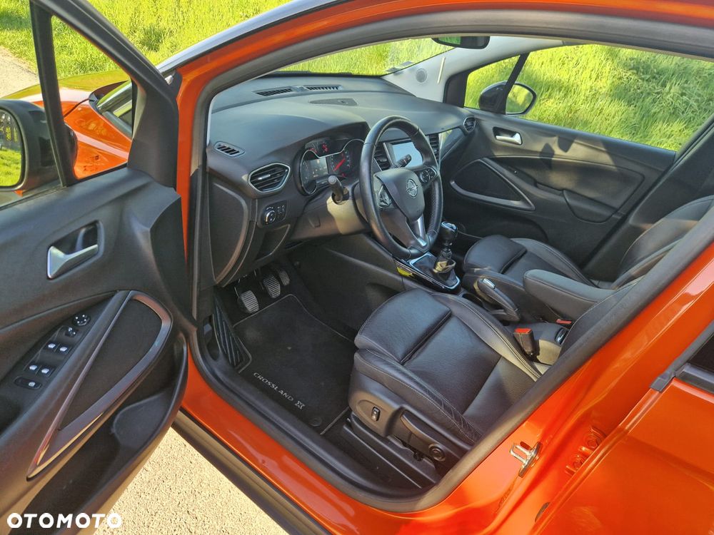Opel Crossland X - 10
