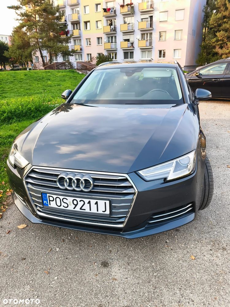 Audi A4 Avant - 11