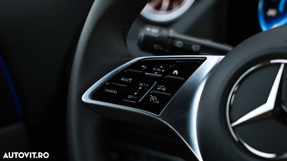 Mercedes-Benz EQA 250+ - 10