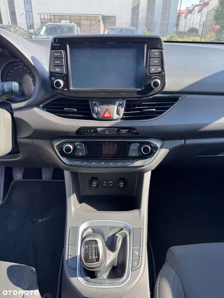 Hyundai i30 1.6 D GO - 7
