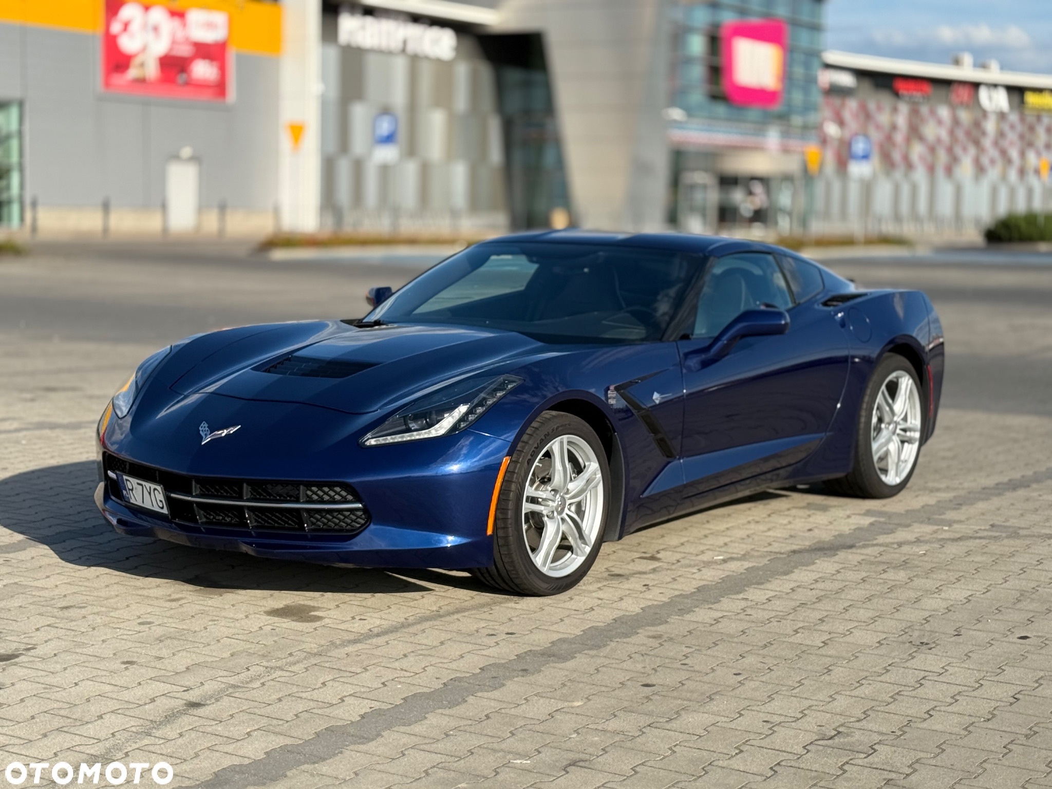 Chevrolet Corvette - 3