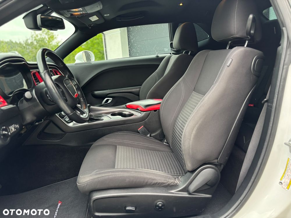 Dodge Challenger 3.6 SXT - 18