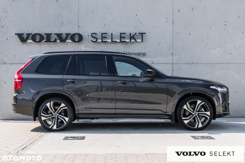 Volvo XC 90 - 8