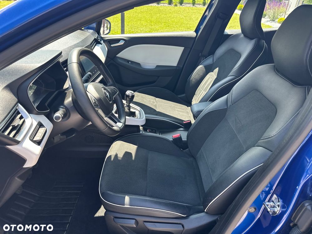 Renault Clio - 11