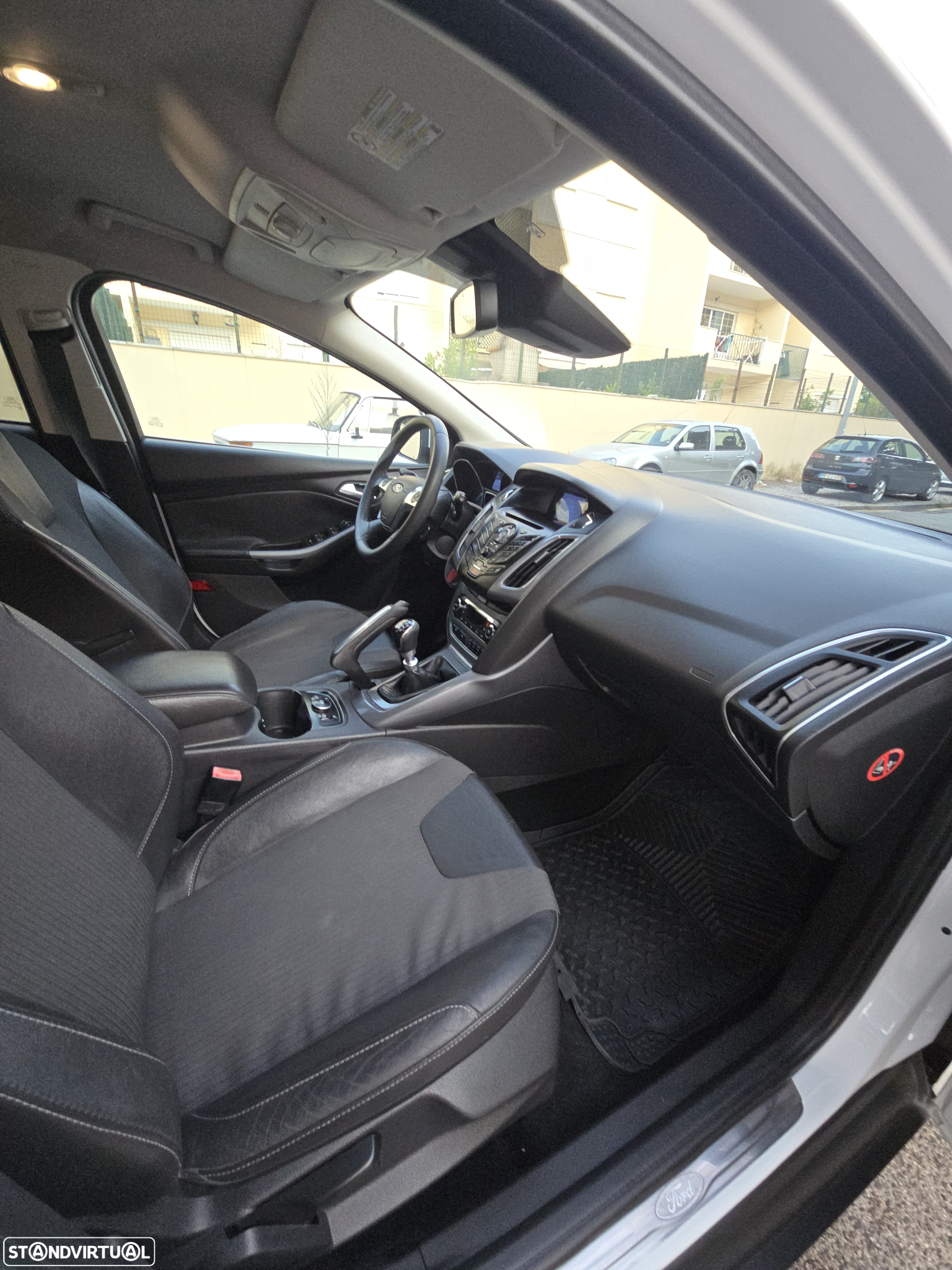 Ford Focus 1.6 TDCi Titanium - 16