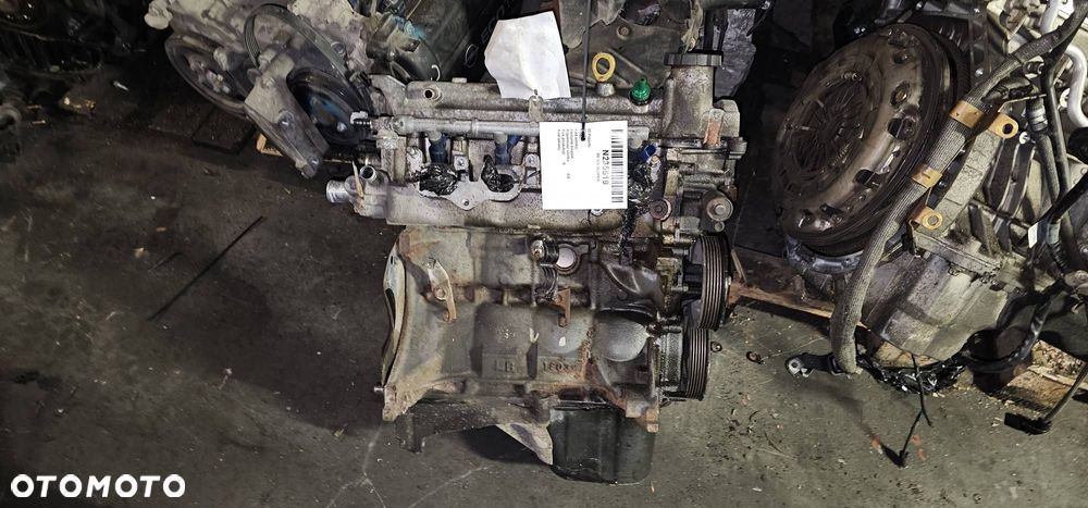 SILNIK SŁUPEK TOYOTA YARIS 1.0 E1S-P92 - 1