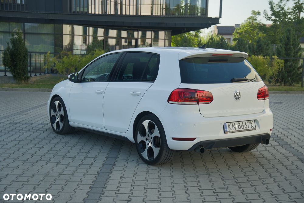 Volkswagen Golf 2.0 TSI GTI - 7