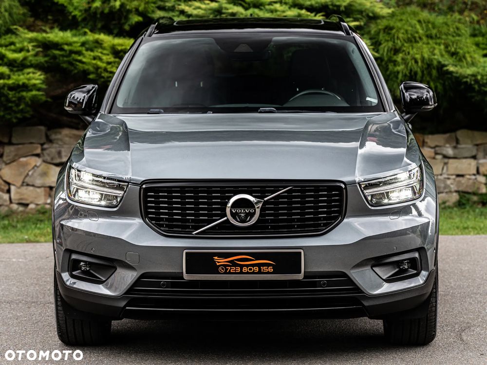 Volvo XC 40 D4 AWD R-Design - 22