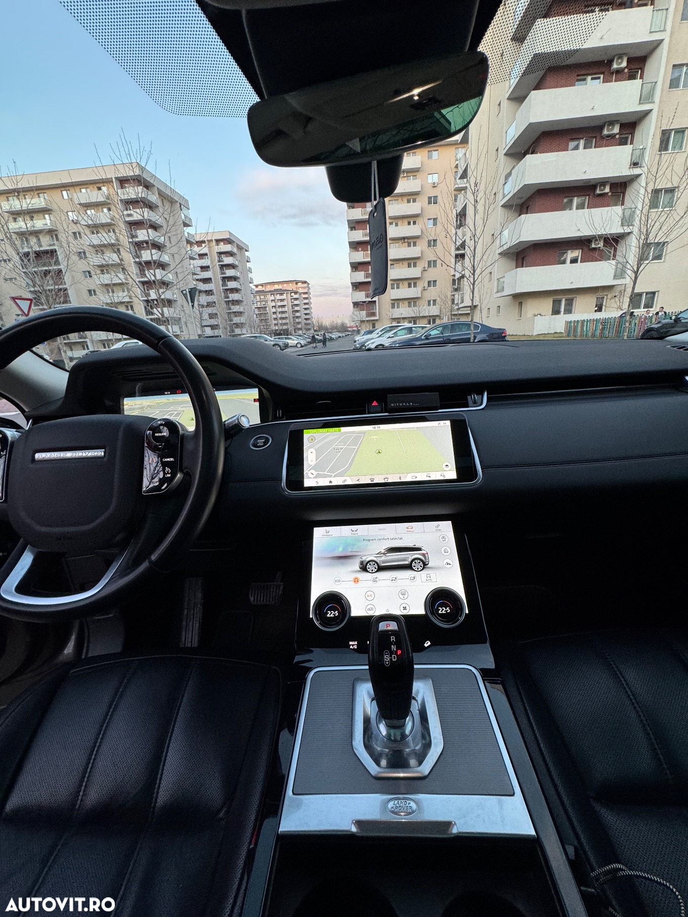 Land Rover Range Rover Evoque 2.0 D200 MHEV SE - 8