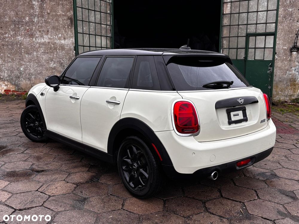 MINI Cooper Classic Trim - 5