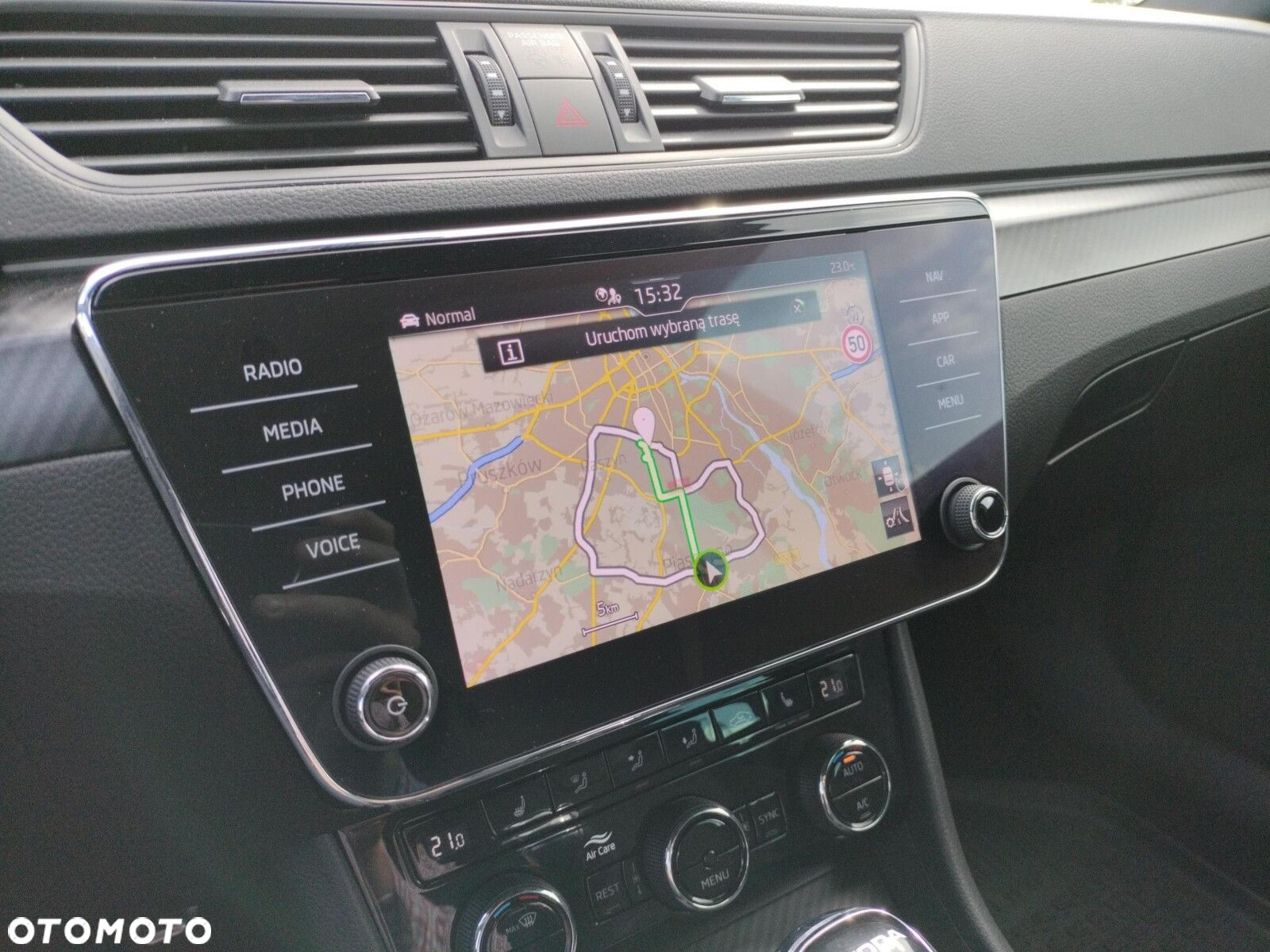 Skoda Superb 2.0 TSI Sportline DSG - 20