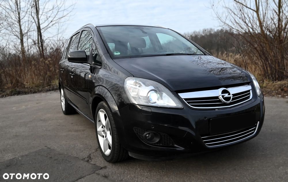Opel Zafira - 8