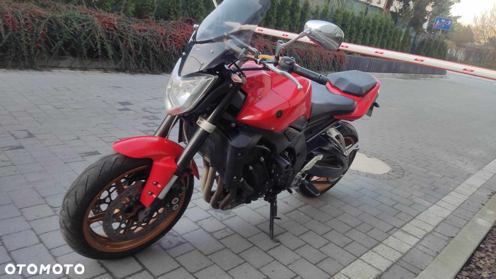 Suzuki Inny - 20