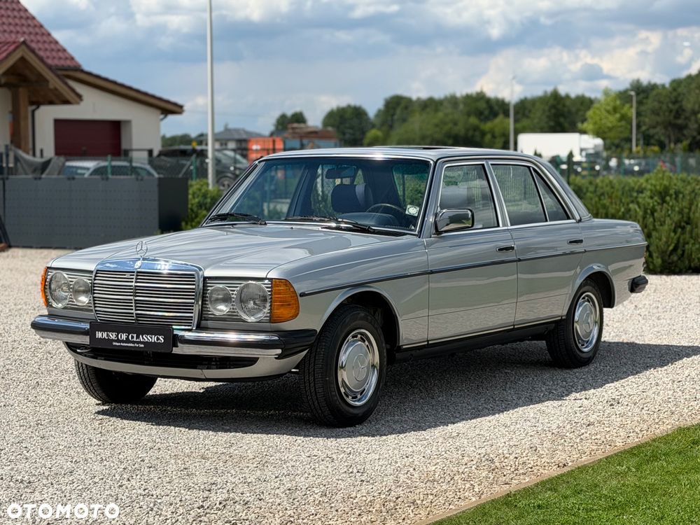 Mercedes-Benz W123 - 9