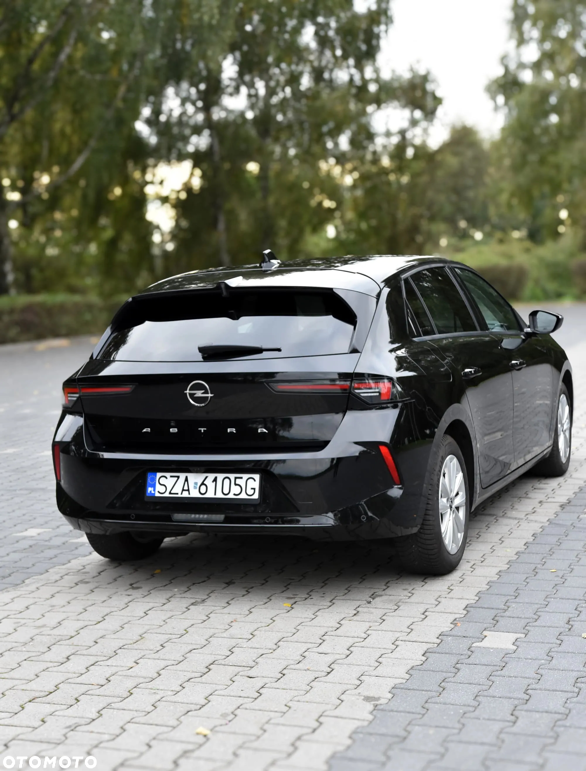 Opel Astra 1.2 Turbo Business Edition - 3