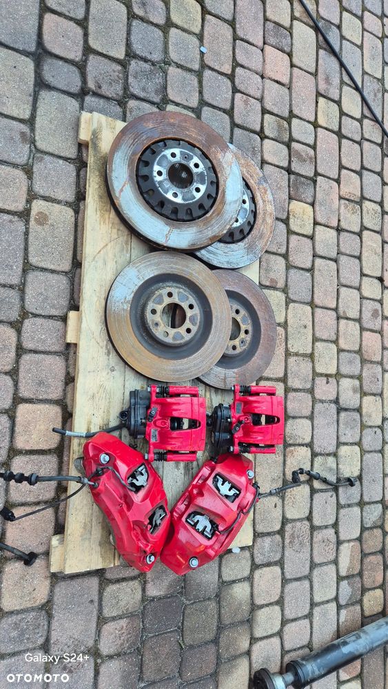 AUDI Q5 Q7 Q8 ZACISKI TARCZE KLOCKI PRZÓD 375mm SWAP CZERWONE ZESTAW - 1