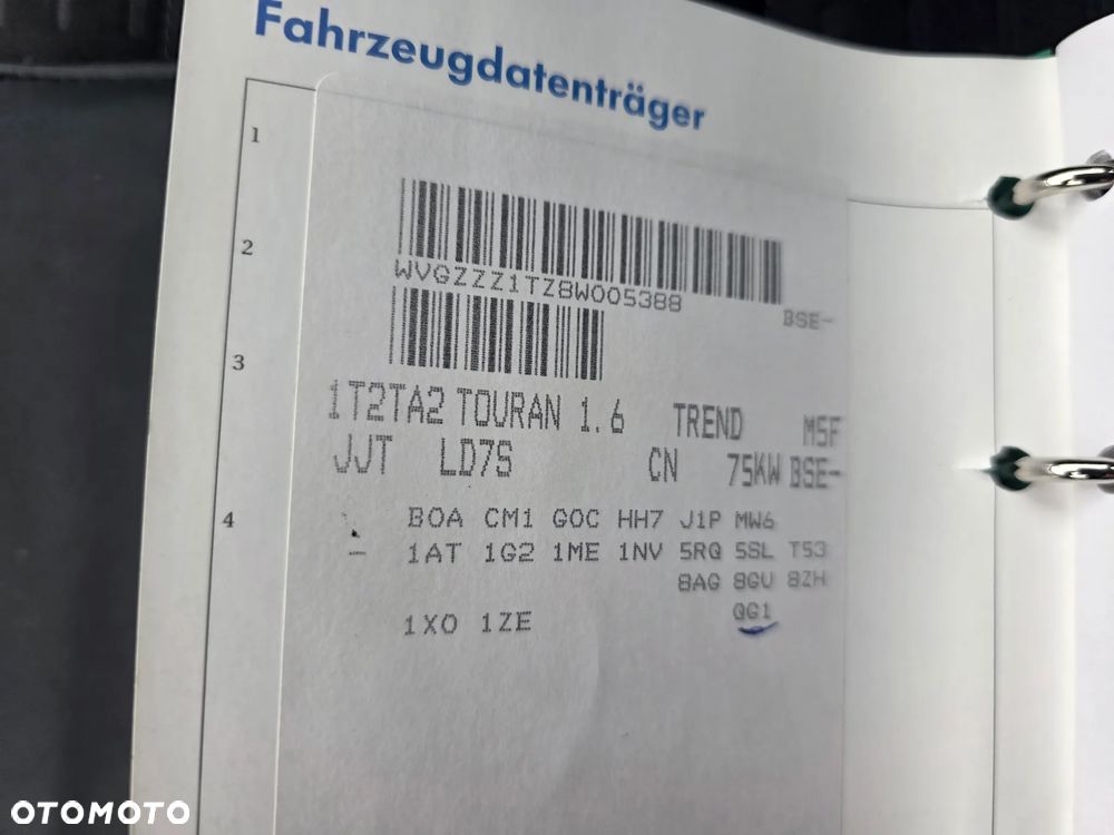 Volkswagen Touran - 25
