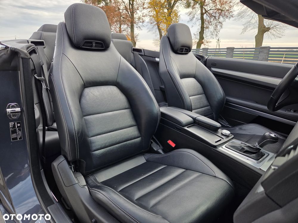 Mercedes-Benz Klasa E ver-e--klasse-cabrio-avantgarde - 21