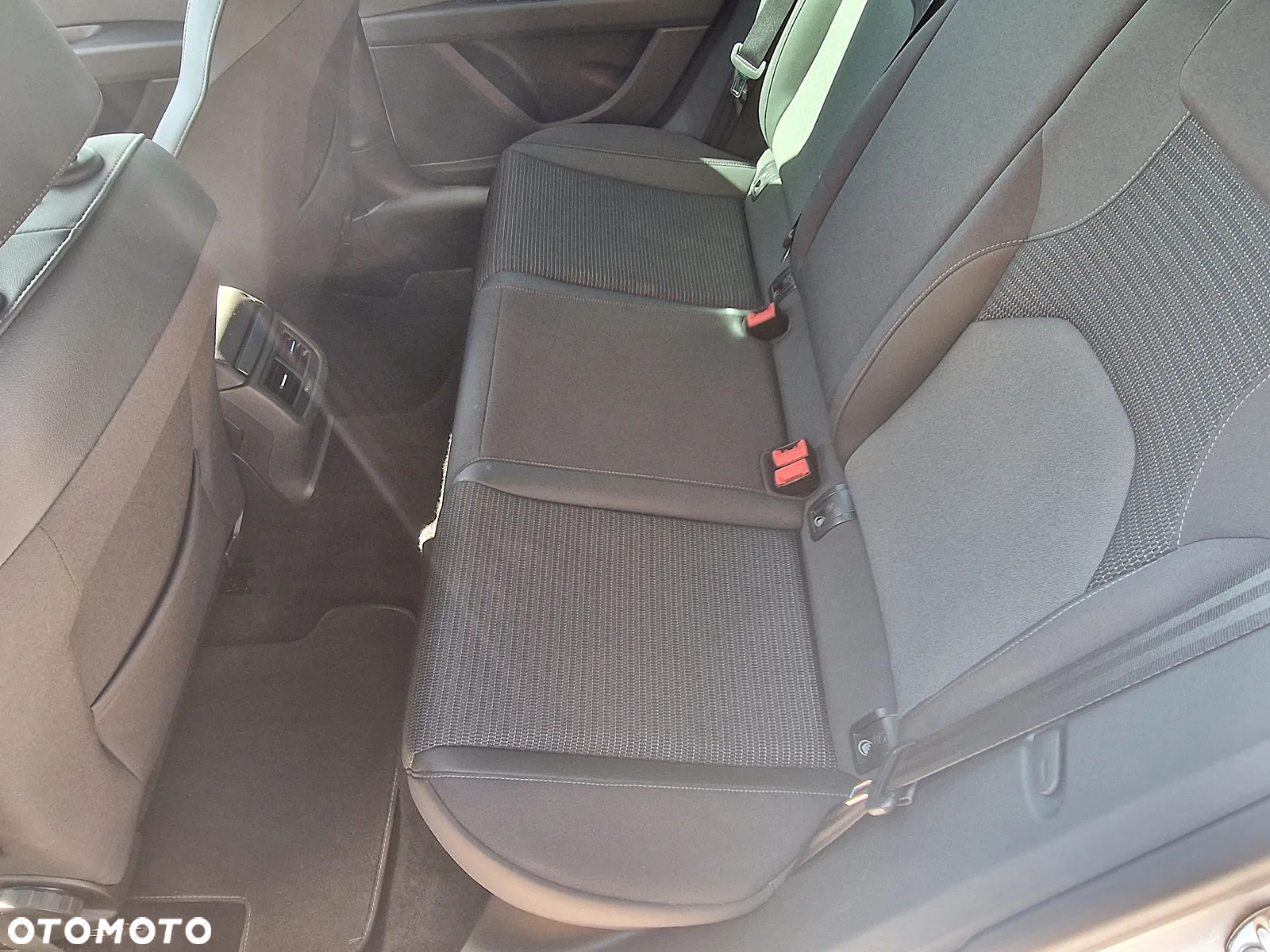 Seat Leon 1.5 eTSI ACT OPF DSG Xcellence - 10