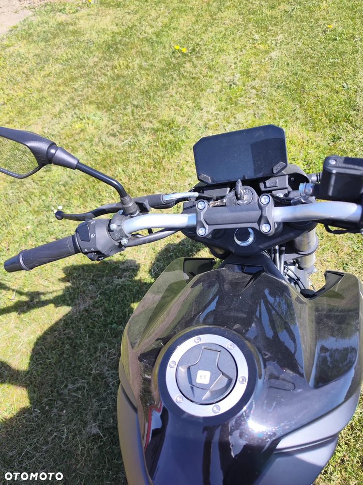 VOGE R125 - 5