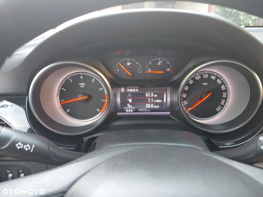 Opel Astra 1.4 Turbo Sports Tourer 120 Jahre - 6