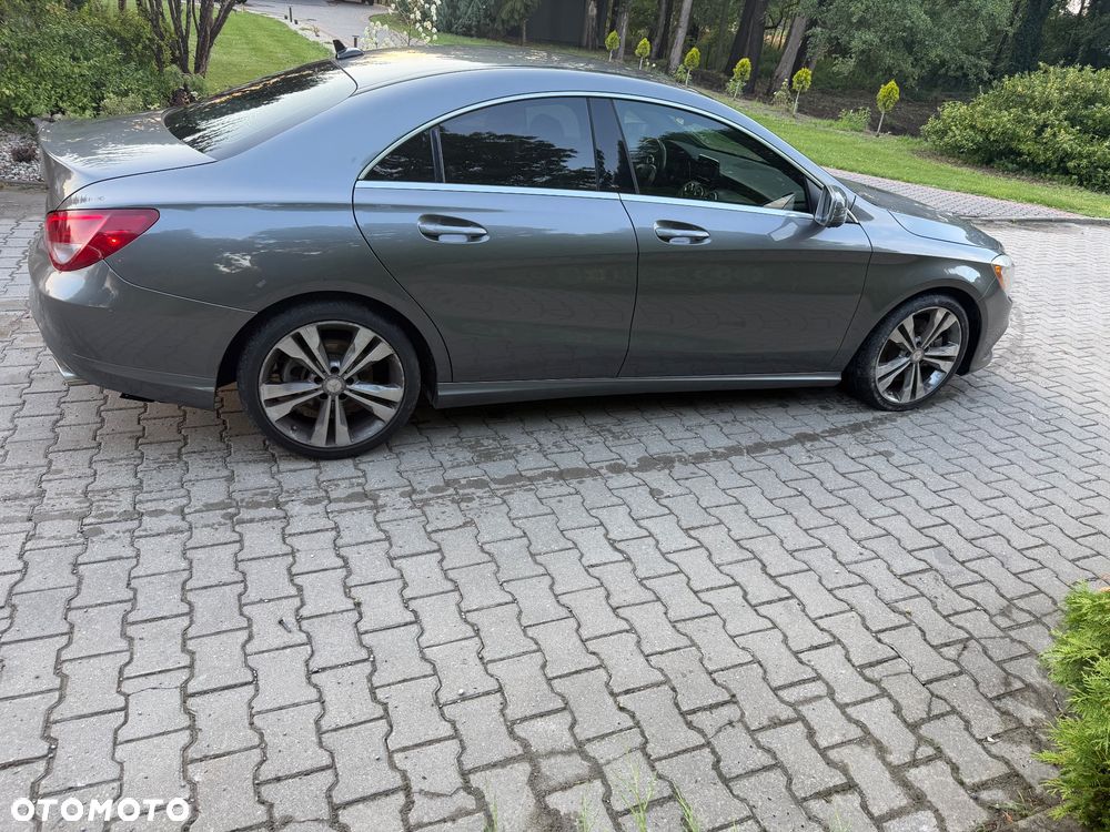 Mercedes-Benz CLA 250 7G-DCT - 11