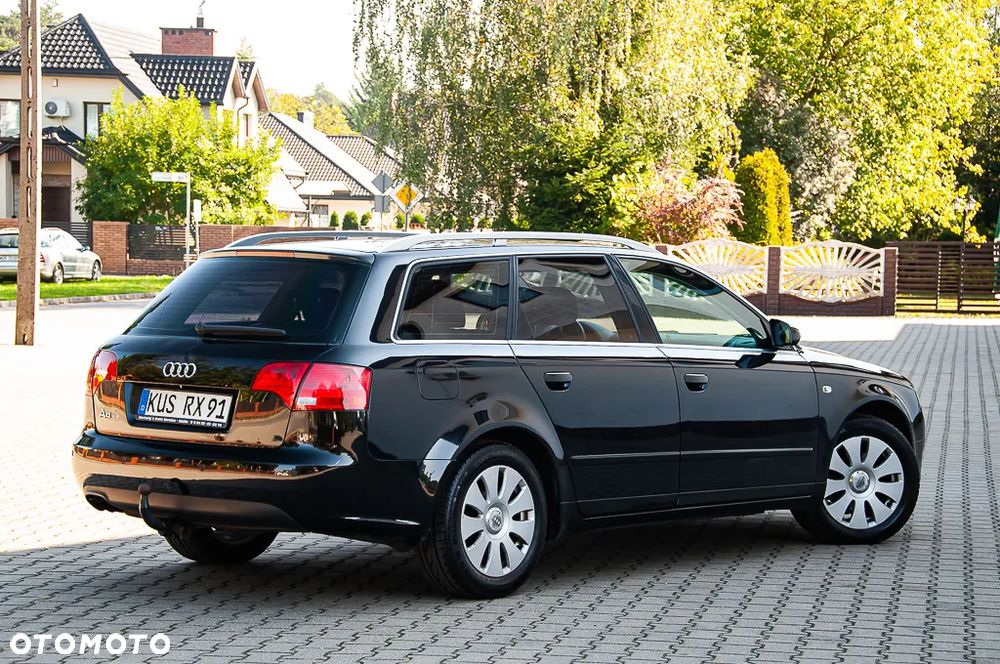 Audi A4 Avant 2.0 TDI - 11