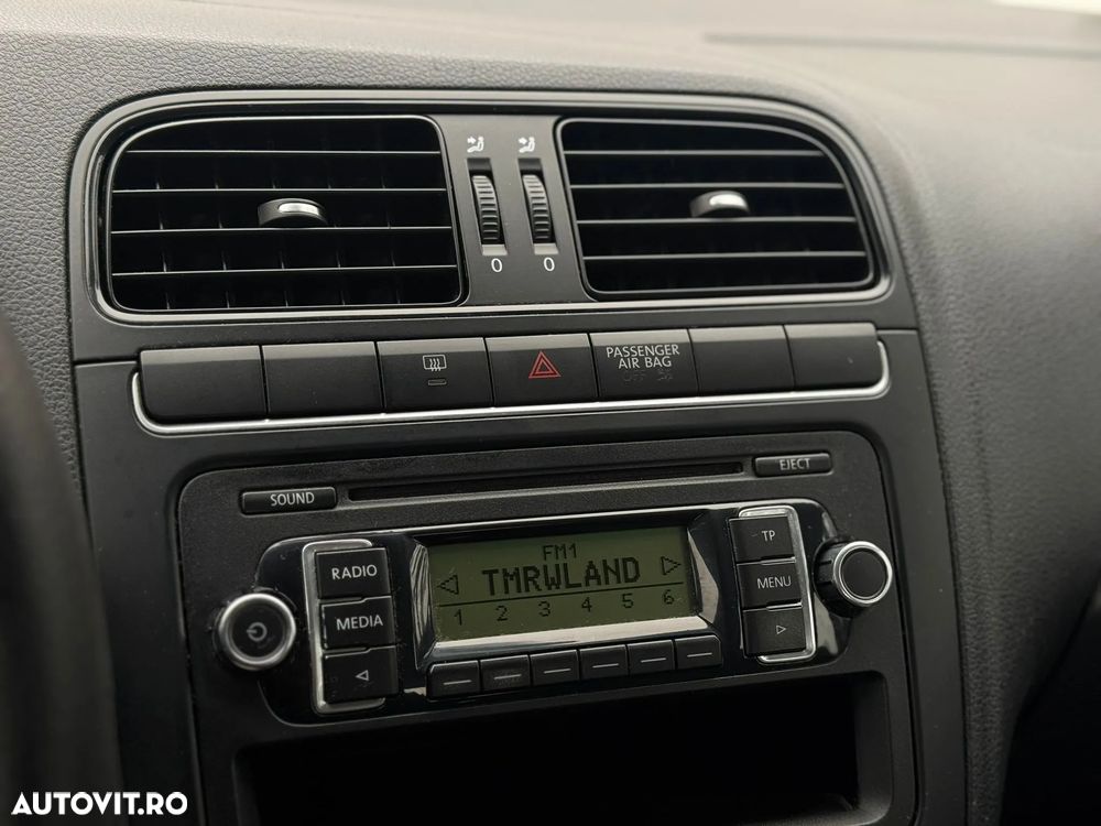 Volkswagen Polo 1.6 TDI Trendline - 36