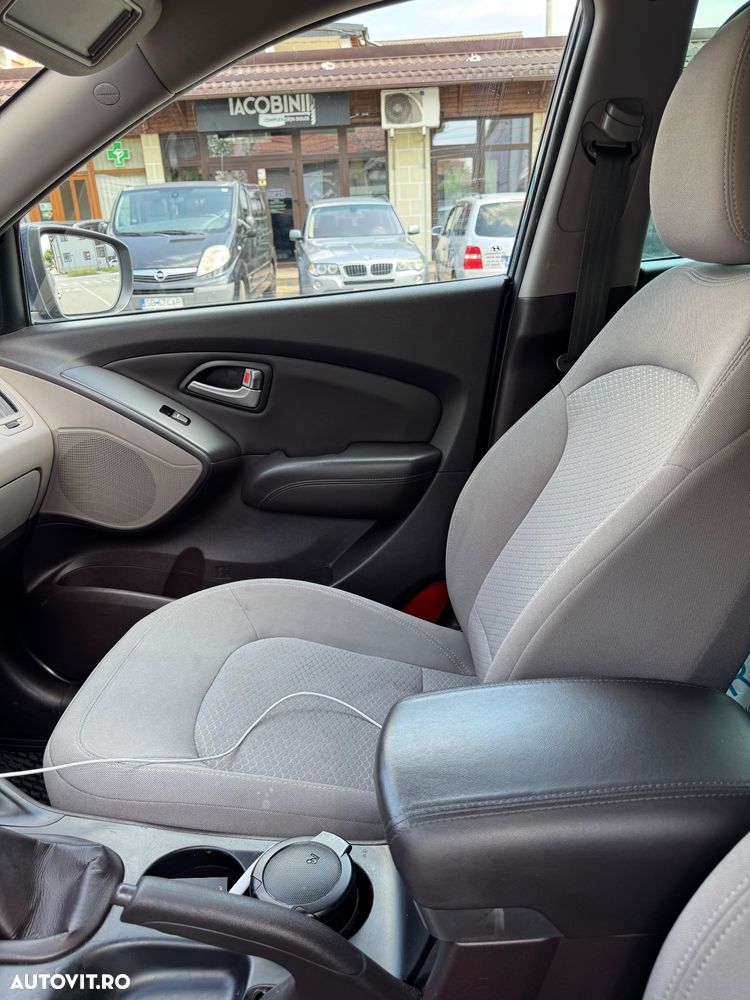 Hyundai ix35 - 13