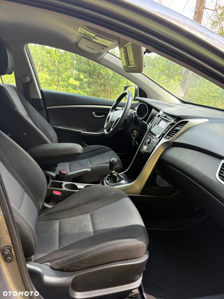 Hyundai i30 1.4 CRDi Intro Edition - 17