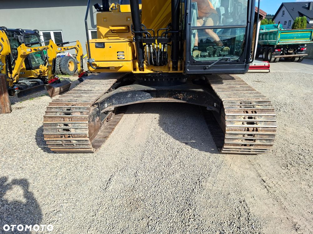 Caterpillar CAT 323 FL - 12