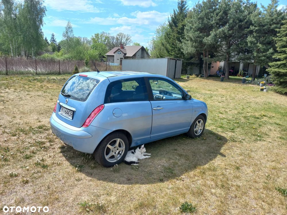 Lancia Ypsilon Y 1.4 16v Argento - 9