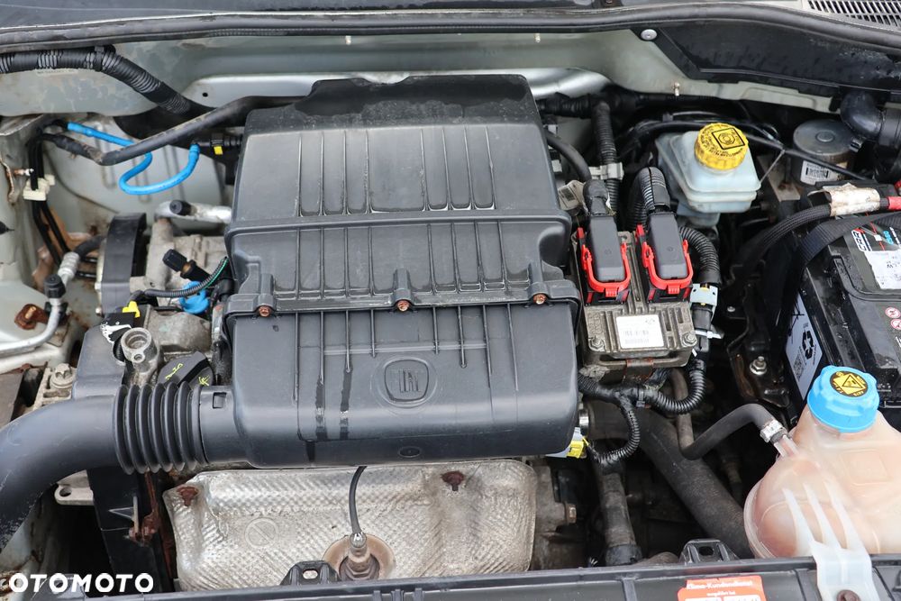 Fiat Punto 1.2 Easy - 12