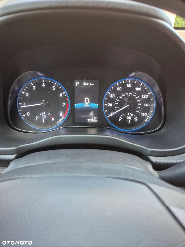 Hyundai Kona - 5