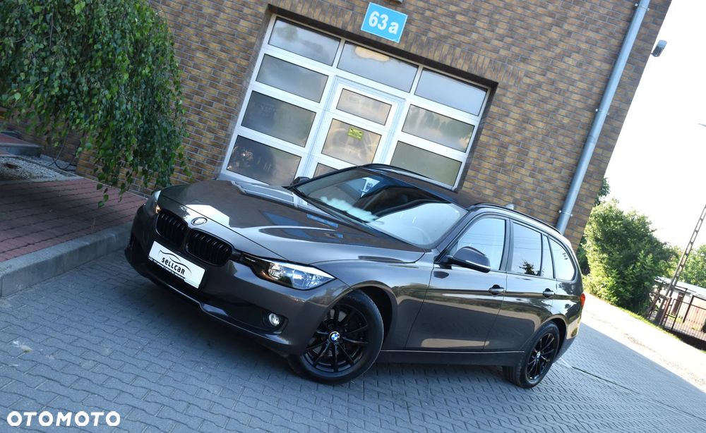 BMW Seria 3 ver-318d-luxury-line - 2